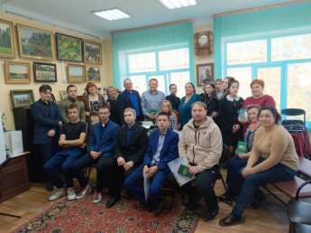 Поэт в глубинке, больше, чем поэт…